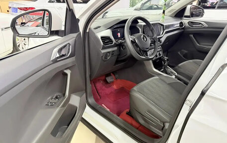 Volkswagen T-Cross I, 2022 год, 1 665 000 рублей, 4 фотография