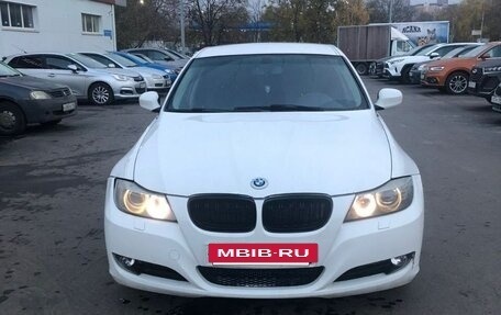 BMW 3 серия, 2011 год, 720 000 рублей, 6 фотография