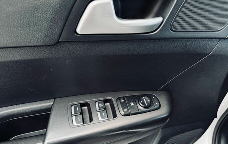 KIA Sportage IV рестайлинг, 2017 год, 1 840 000 рублей, 21 фотография