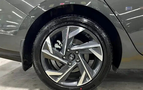 Hyundai Elantra, 2025 год, 1 710 000 рублей, 17 фотография