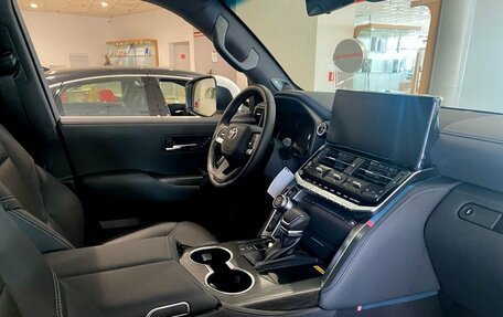 Toyota Land Cruiser, 2025 год, 17 050 000 рублей, 4 фотография