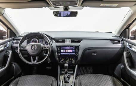 Skoda Octavia, 2017 год, 1 588 000 рублей, 13 фотография