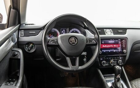 Skoda Octavia, 2017 год, 1 588 000 рублей, 14 фотография