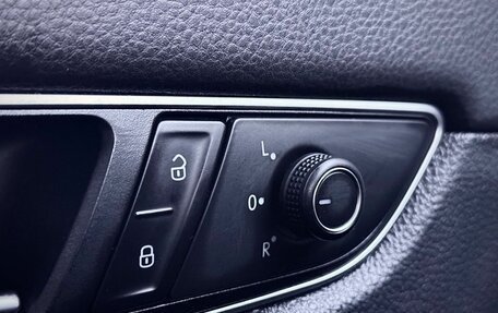 Volkswagen Passat B8 рестайлинг, 2017 год, 1 630 000 рублей, 22 фотография