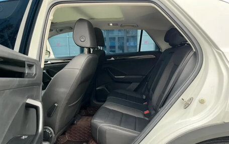 Volkswagen T-Roc I, 2022 год, 1 560 000 рублей, 7 фотография