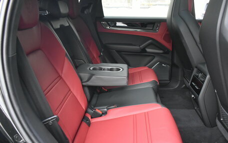 Porsche Cayenne III, 2025 год, 25 900 000 рублей, 15 фотография