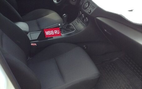 Mazda 3, 2011 год, 950 000 рублей, 14 фотография