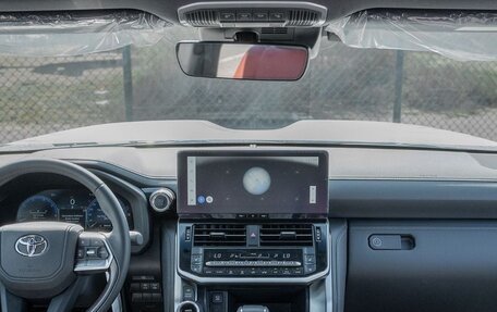 Toyota Land Cruiser, 2025 год, 13 100 000 рублей, 6 фотография