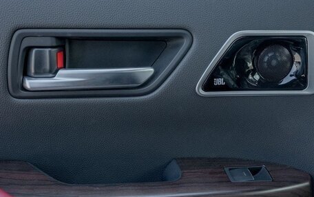 Toyota Land Cruiser, 2025 год, 13 100 000 рублей, 21 фотография