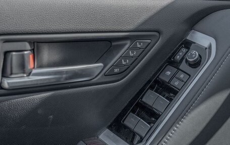 Toyota Land Cruiser, 2025 год, 13 100 000 рублей, 19 фотография