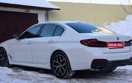 BMW 5 серия, 2022 год, 5 900 000 рублей, 6 фотография