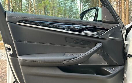 BMW 5 серия, 2022 год, 5 900 000 рублей, 12 фотография