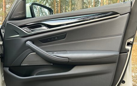 BMW 5 серия, 2022 год, 5 900 000 рублей, 23 фотография