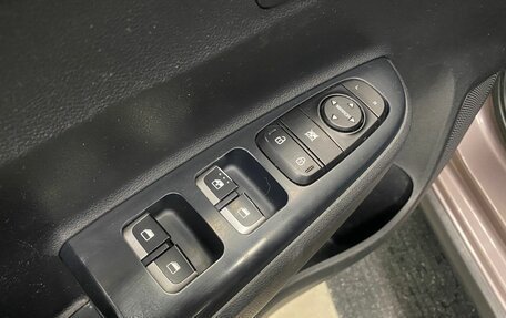 KIA Rio IV, 2019 год, 1 396 000 рублей, 27 фотография