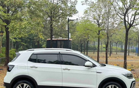 Volkswagen T-Cross I, 2023 год, 1 840 000 рублей, 2 фотография