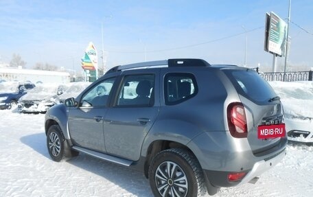 Renault Duster I рестайлинг, 2020 год, 1 380 000 рублей, 2 фотография