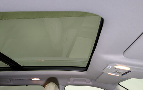 Toyota Highlander, 2021 год, 5 990 000 рублей, 26 фотография