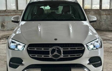 Mercedes-Benz GLE, 2024 год, 11 299 000 рублей, 2 фотография