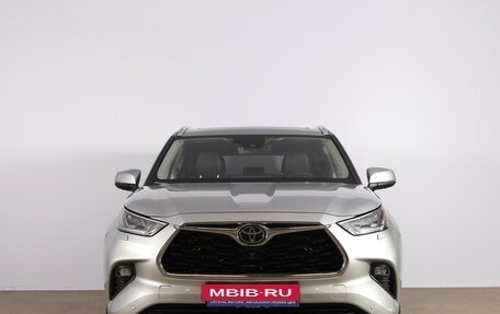 Toyota Highlander, 2021 год, 5 349 000 рублей, 2 фотография