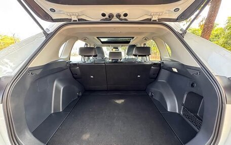 Toyota RAV4, 2024 год, 11 фотография