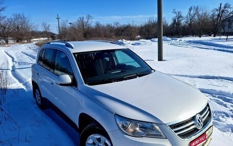 Volkswagen Tiguan I, 2010 год, 888 888 рублей, 1 фотография