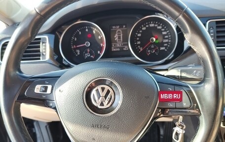 Volkswagen Jetta VI, 2016 год, 1 360 000 рублей, 13 фотография