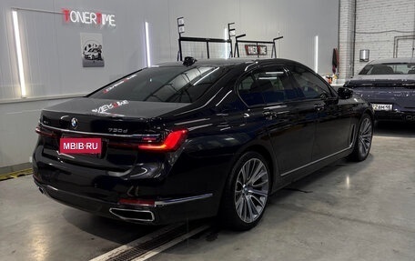 BMW 7 серия, 2022 год, 7 900 000 рублей, 7 фотография