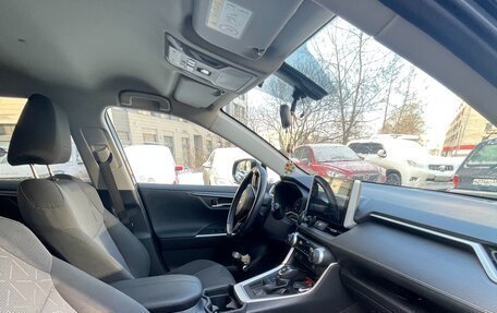 Toyota RAV4, 2020 год, 2 899 000 рублей, 9 фотография