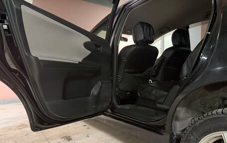 Toyota Wish II, 2012 год, 1 075 000 рублей, 14 фотография