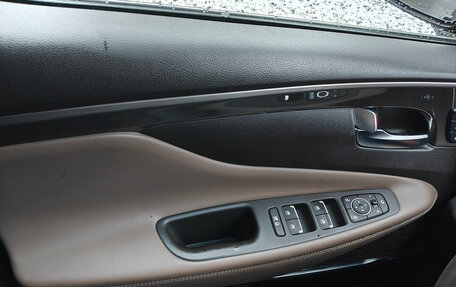 Hyundai Santa Fe IV, 2019 год, 2 990 000 рублей, 31 фотография