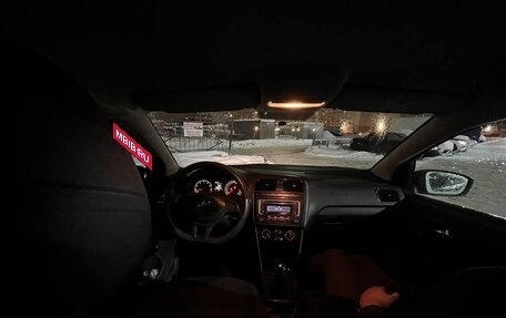 Volkswagen Polo VI (EU Market), 2015 год, 375 000 рублей, 12 фотография