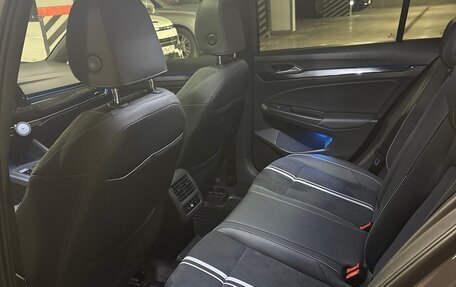 Volkswagen Golf VIII, 2022 год, 2 990 000 рублей, 13 фотография