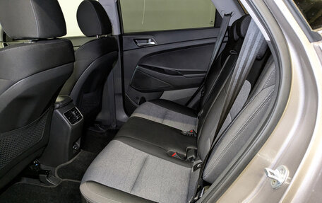 Hyundai Tucson III, 2019 год, 2 490 000 рублей, 12 фотография