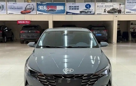 Hyundai Elantra, 2023 год, 1 685 911 рублей, 2 фотография