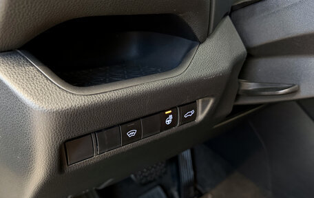 Toyota RAV4, 2020 год, 2 950 000 рублей, 10 фотография