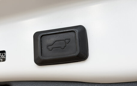 Toyota RAV4, 2020 год, 2 950 000 рублей, 21 фотография