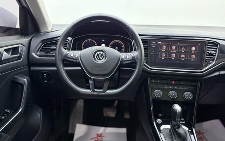 Volkswagen T-Roc I, 2022 год, 2 300 000 рублей, 7 фотография