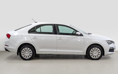 Skoda Rapid II, 2021 год, 1 400 000 рублей, 4 фотография
