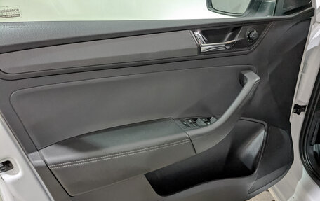 Skoda Rapid II, 2021 год, 1 400 000 рублей, 19 фотография