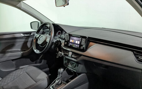 Skoda Rapid II, 2021 год, 1 400 000 рублей, 13 фотография