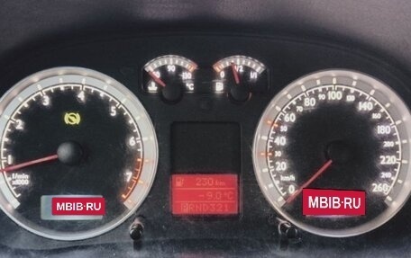 Volkswagen Golf IV, 2003 год, 250 000 рублей, 10 фотография