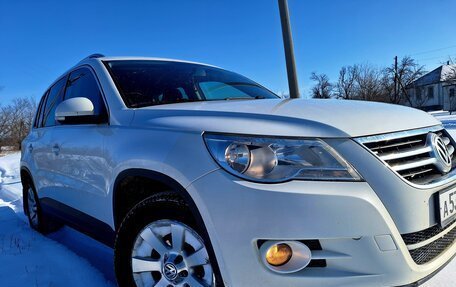 Volkswagen Tiguan I, 2010 год, 888 888 рублей, 2 фотография