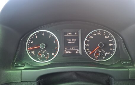 Volkswagen Tiguan I, 2010 год, 888 888 рублей, 17 фотография