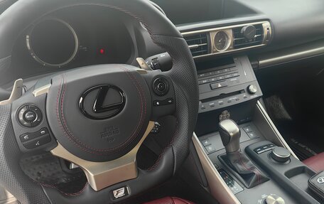 Lexus IS III, 2016 год, 1 450 000 рублей, 4 фотография