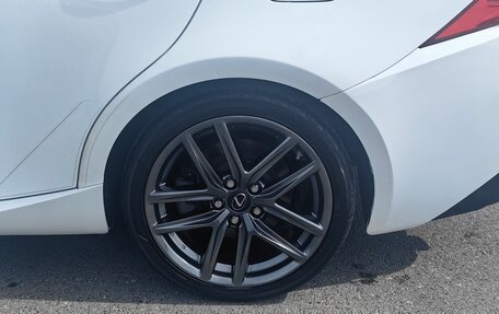 Lexus IS III, 2016 год, 1 450 000 рублей, 13 фотография