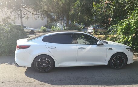 KIA Optima IV, 2017 год, 1 300 000 рублей, 8 фотография