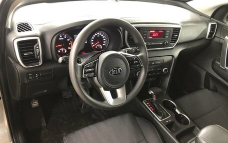 KIA Sportage IV рестайлинг, 2020 год, 2 349 000 рублей, 10 фотография