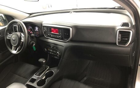 KIA Sportage IV рестайлинг, 2020 год, 2 349 000 рублей, 12 фотография