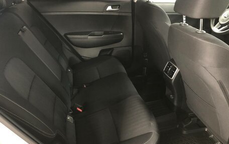 KIA Sportage IV рестайлинг, 2020 год, 2 349 000 рублей, 20 фотография