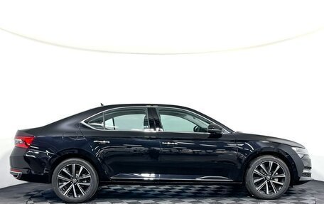 Skoda Superb III рестайлинг, 2025 год, 3 700 000 рублей, 5 фотография